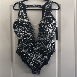 Women’s Black/Silver Swimsuit NWT